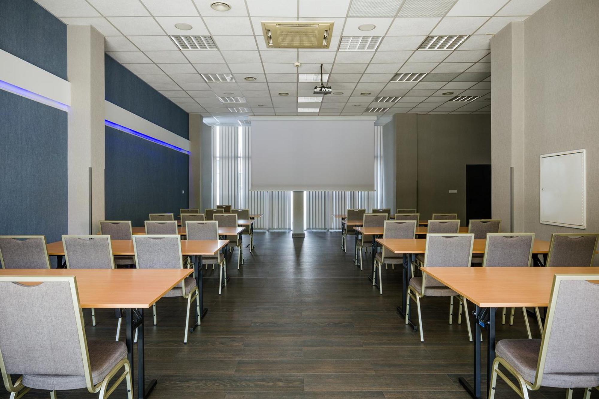 Hotel Centrum Business — Zdjęcia 3
